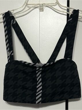 Black Houndstooth Pattern Sports Bra with Grey Stripe